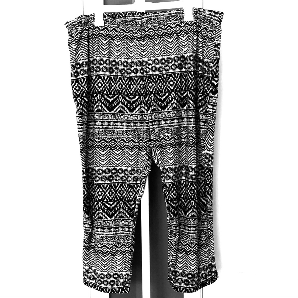 Terra & Sky Leggings, women’s plus size